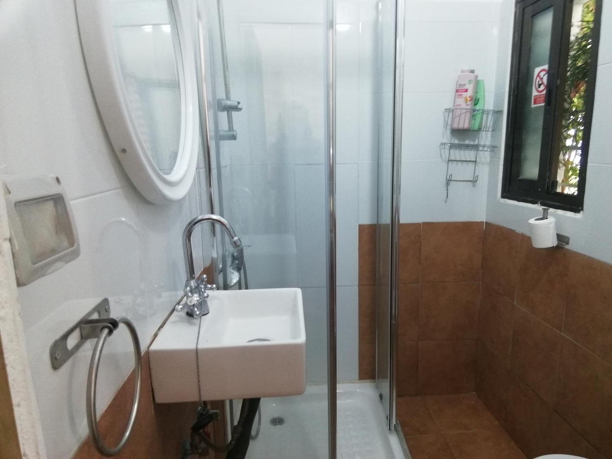 Готель Surf House Playa Коніль-де-ла-Фронтера Екстер'єр фото